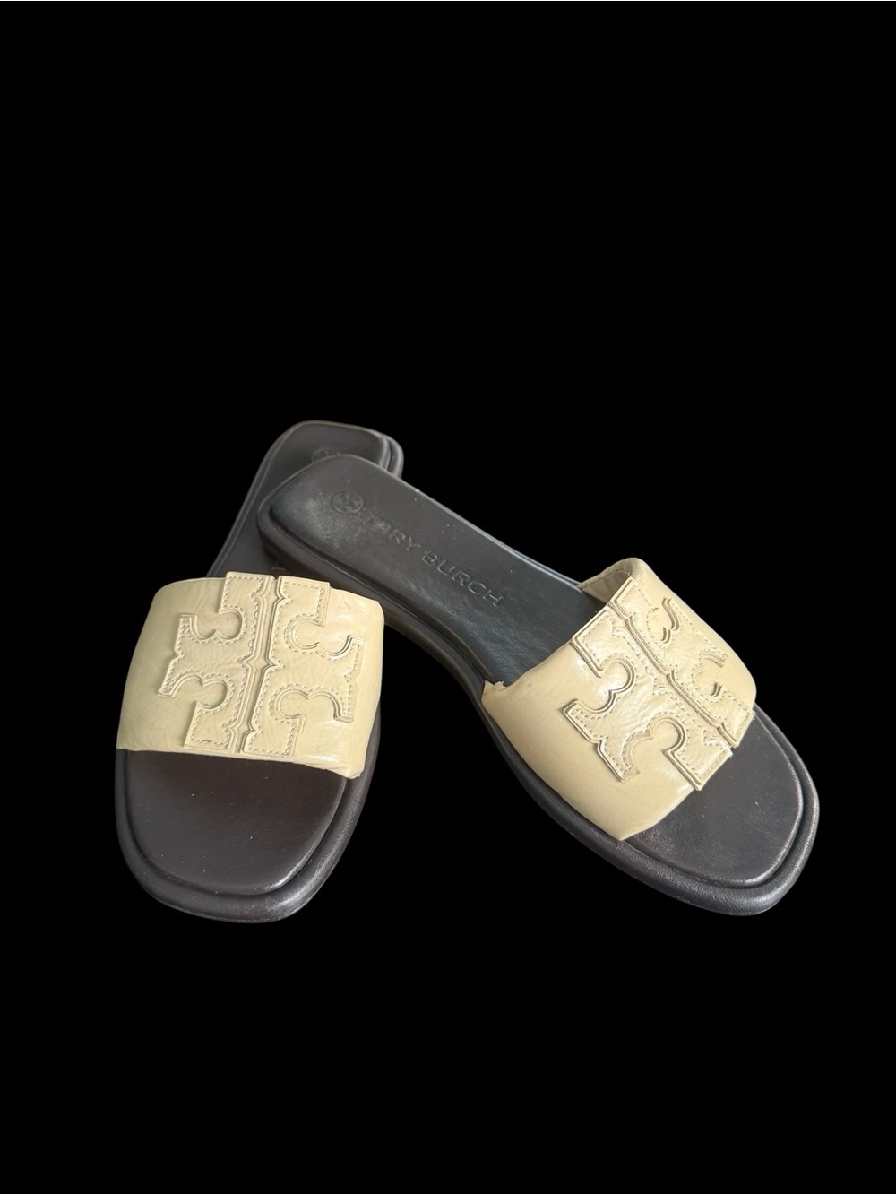 Tory Burch Cream Leather Logo Slide Sandals with Black Footbed